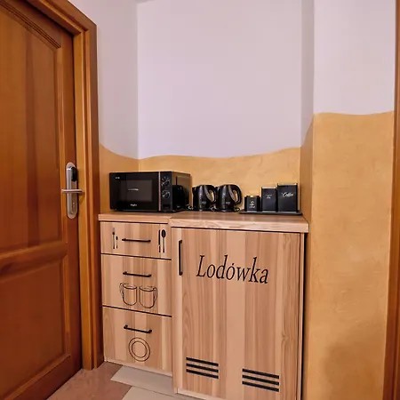 Ξενοδοχείο Pod Tatrami Centrum Białka Tatrzańska